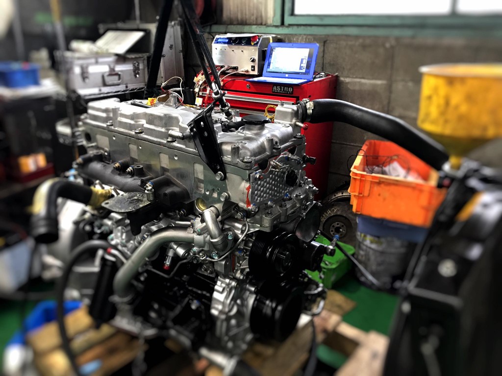 17635344_885416468267821_5102056857946797800_o