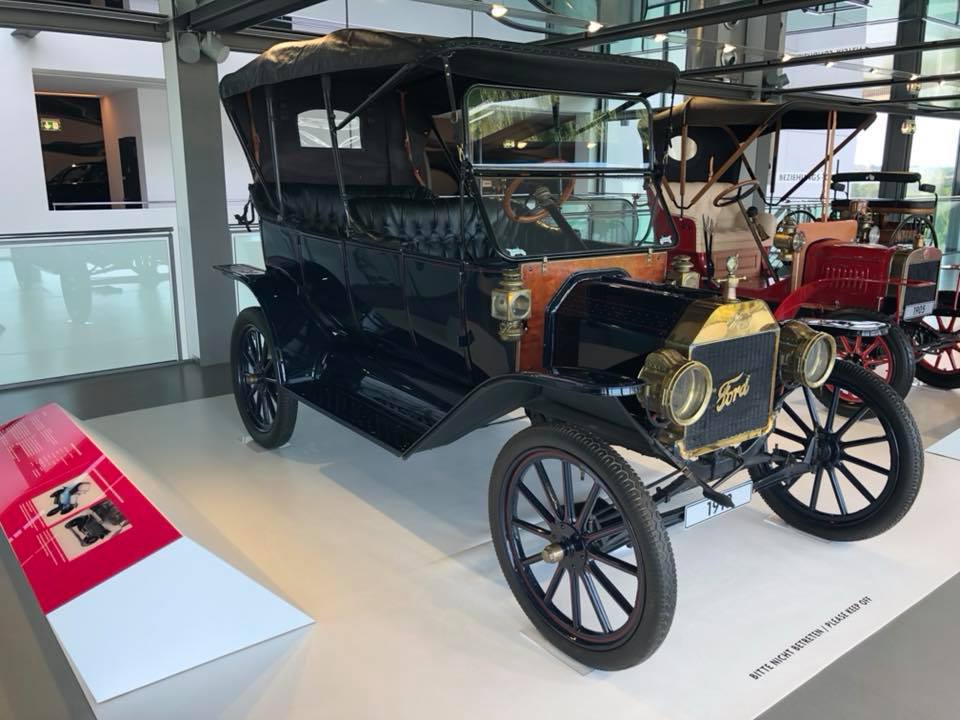 41838957_1228183683991096_1451430931498795008_n